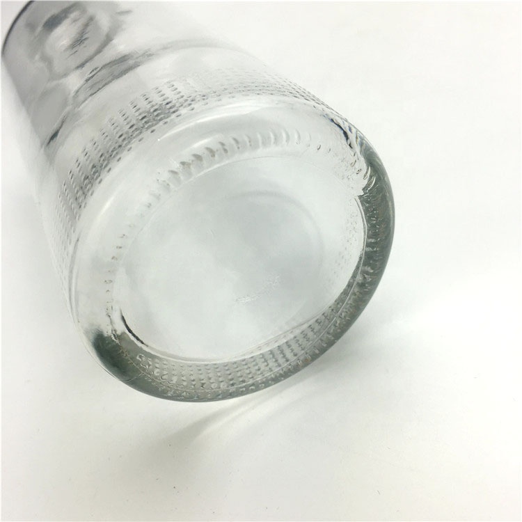 Empty 200ml glass bottles for carbonated drinks with crown cap