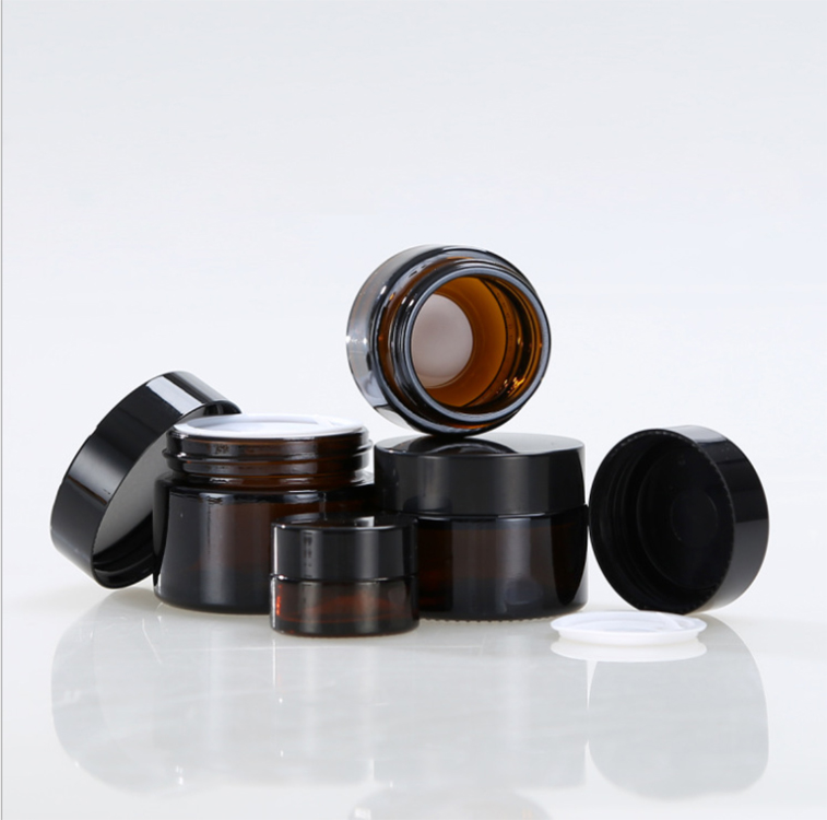 Empty 20g 30g 50g amber glass cosmetic jar container with black gold lid for lotion