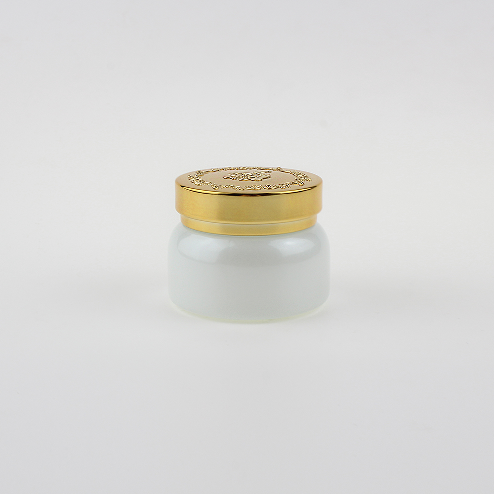 Empty 30ml 50ml gallon green clear large glass cosmetic jars with metal lid
