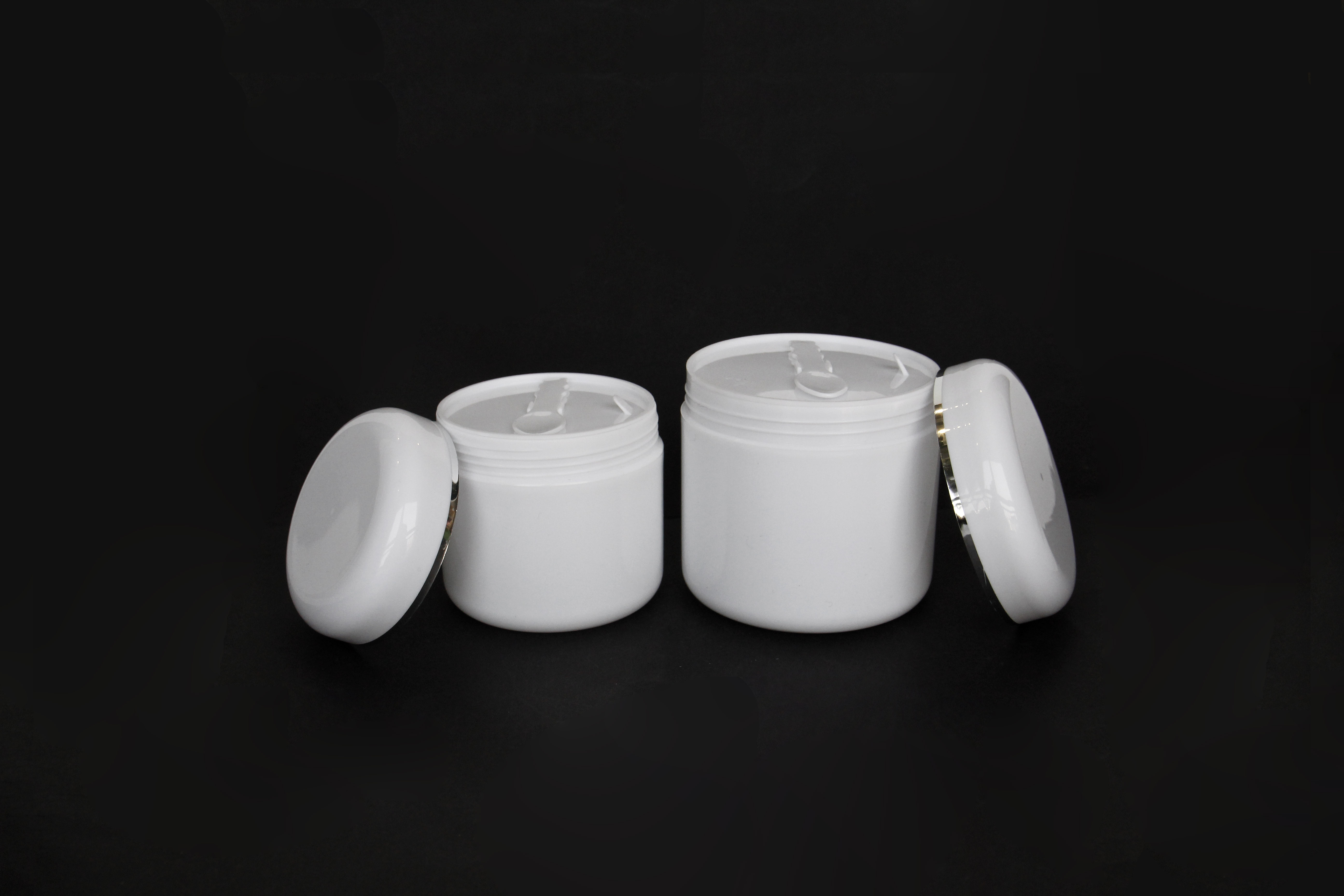 Empty 4 oz 8 oz blue amber black white PET Plastic Cosmetic Jar with White Screw Lids for Cream jar