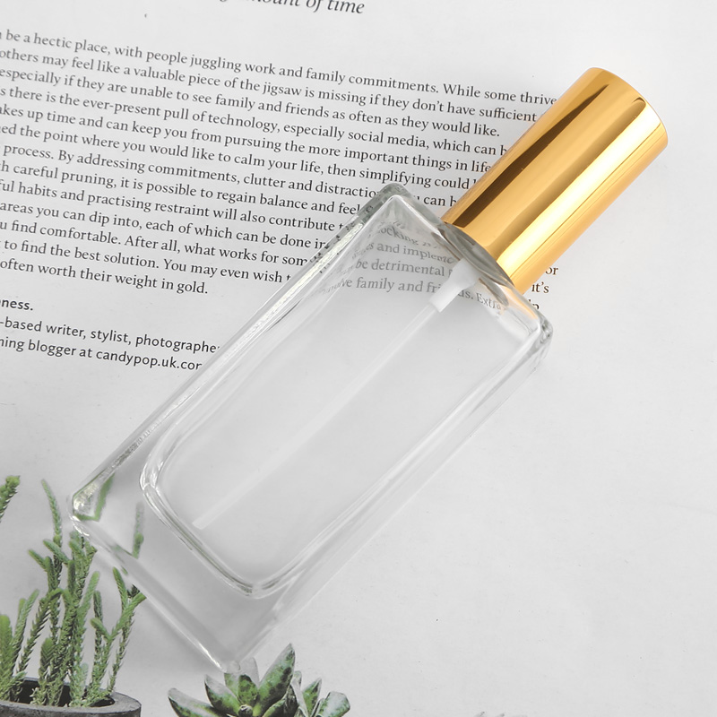 Empty 50ml Rectangle Square Clear Refillable Perfume Glass Bottles Glass Spray Parfum Bottle Wholesale