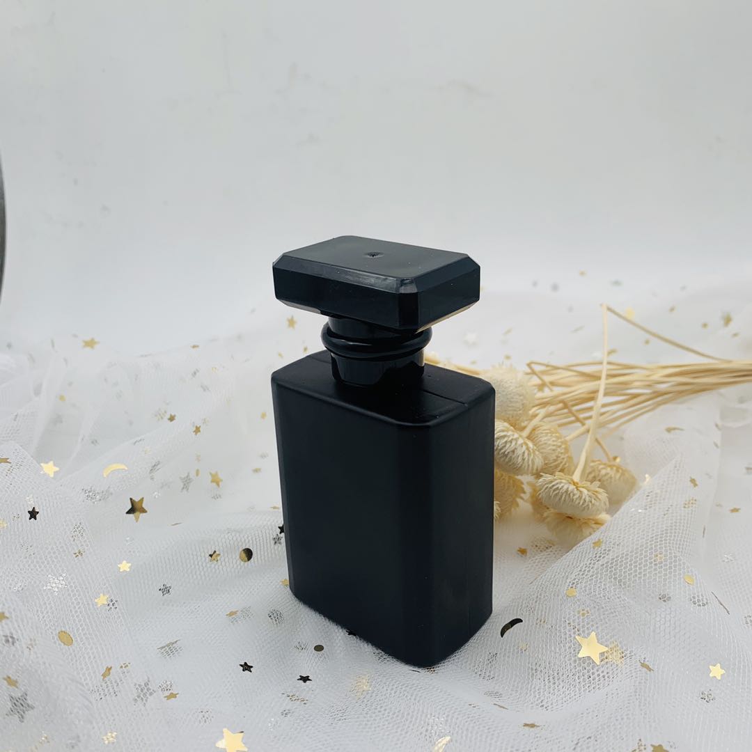Empty 50ml black matte glass perfume spray bottle