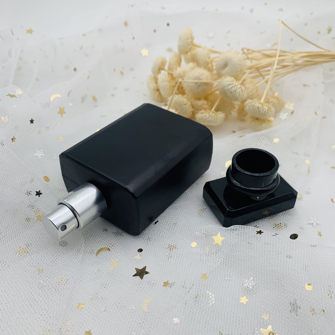 Empty 50ml black matte glass perfume spray bottle