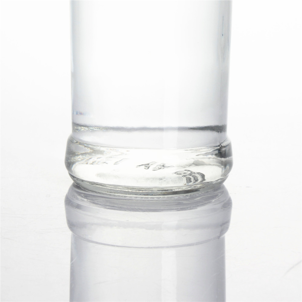 Empty 750ml 700ml 500ml round super flint spirits alcohol whiskey rum vodka gin glass bottle with cork screw cap