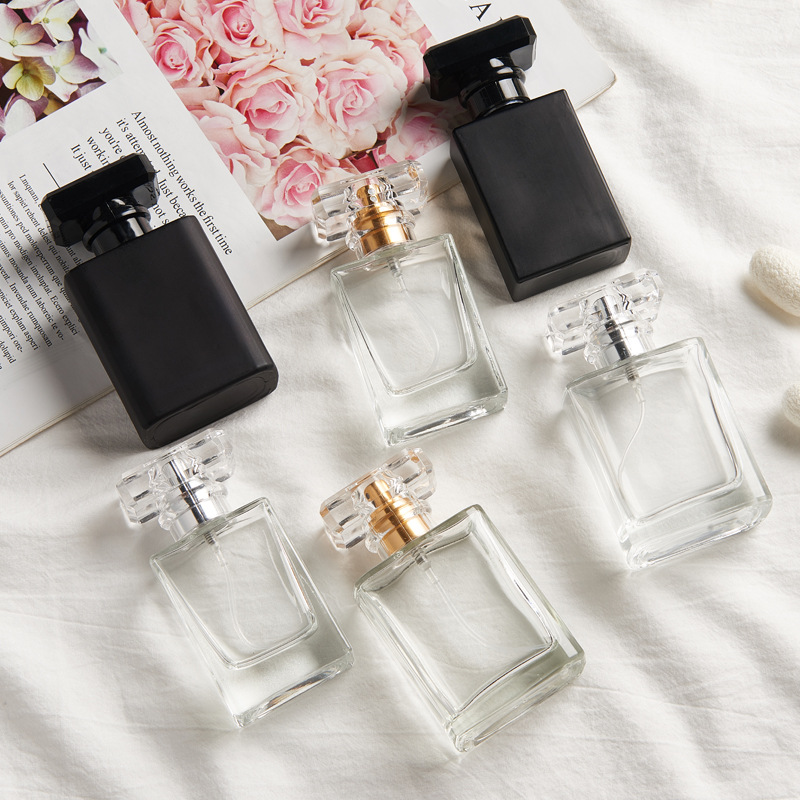 Empty Cosmetic 30ml Clear&Matte Black Flat Square Refillable Perfume Glass Bottles with Aluminum Pump Sprayer Wholesale