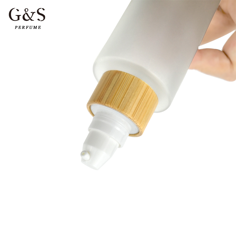 Empty Cosmetic Glass Pump and Spray Bottles Bamboo Essential Oil Bottle 10ml 20ml 30ml 50ml 100ml Cosmetic Package Bamboo Box