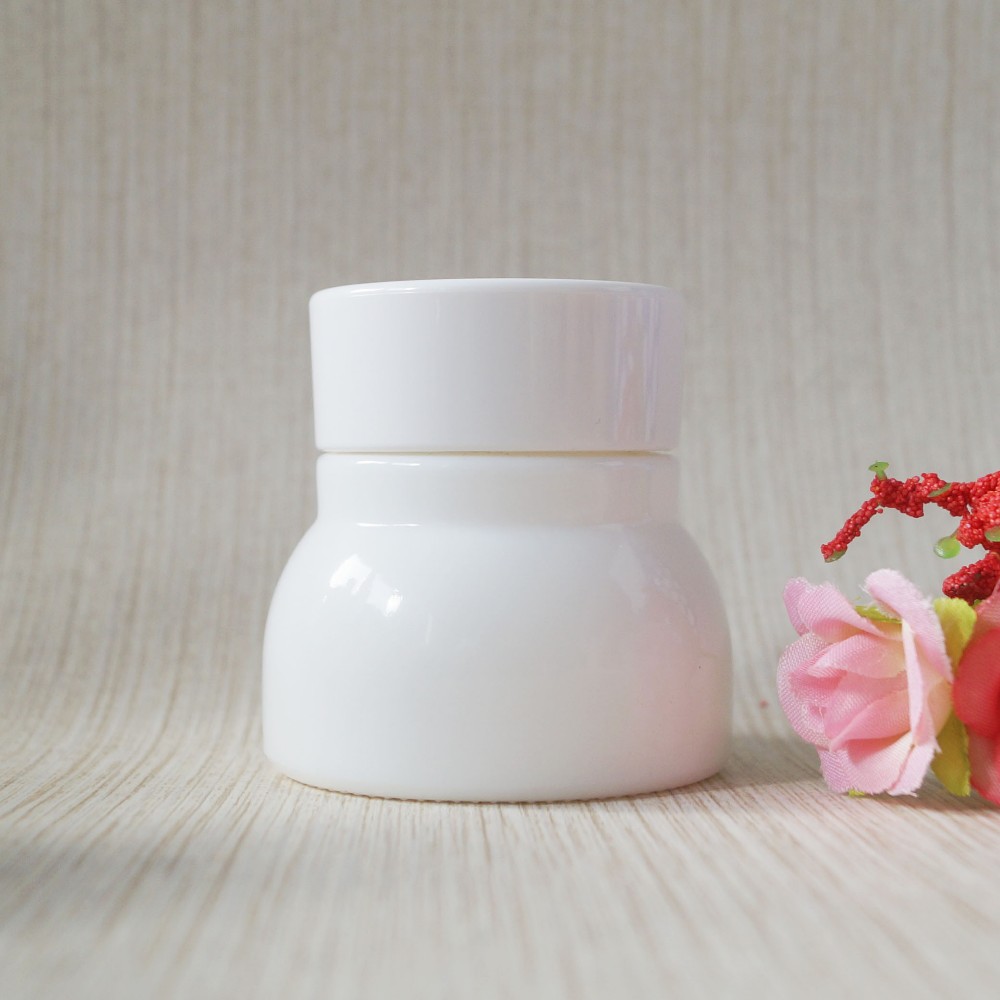 Empty Cosmetic Packaging Small 30g Glass Jar White with Plastic Lid Skin Care Cream Painted