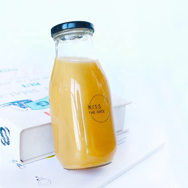 Empty Custom Made Glass Milk Bottles 300ml / Juice Glass Bottle 300ml