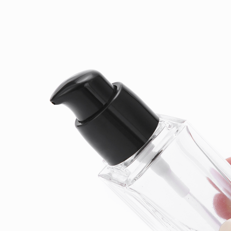 Empty Packaging and Bottle Foundation glass bottle with Press Pump and black square cap 30ml 50ml
