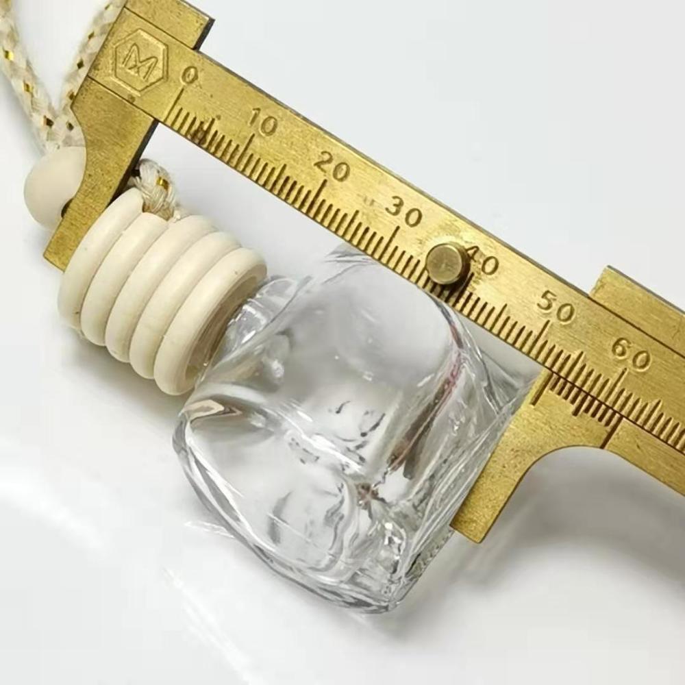 Empty Round Car Parfum Fragrance Glass Perfume Bottles 10ml Car Hanging Diffuser Glass Bottle