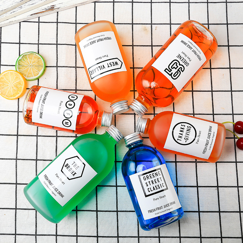 Empty Round Glass Beverage Bottle 150ml 270ml 350ml 500ml Water Juice Milk Wine Bottle with Metal Screw Cap