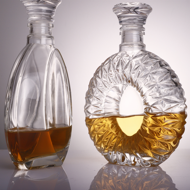 Empty Rum Gin Whisky Spirit Vodka Glass Liquor Bottle with Cork Cap