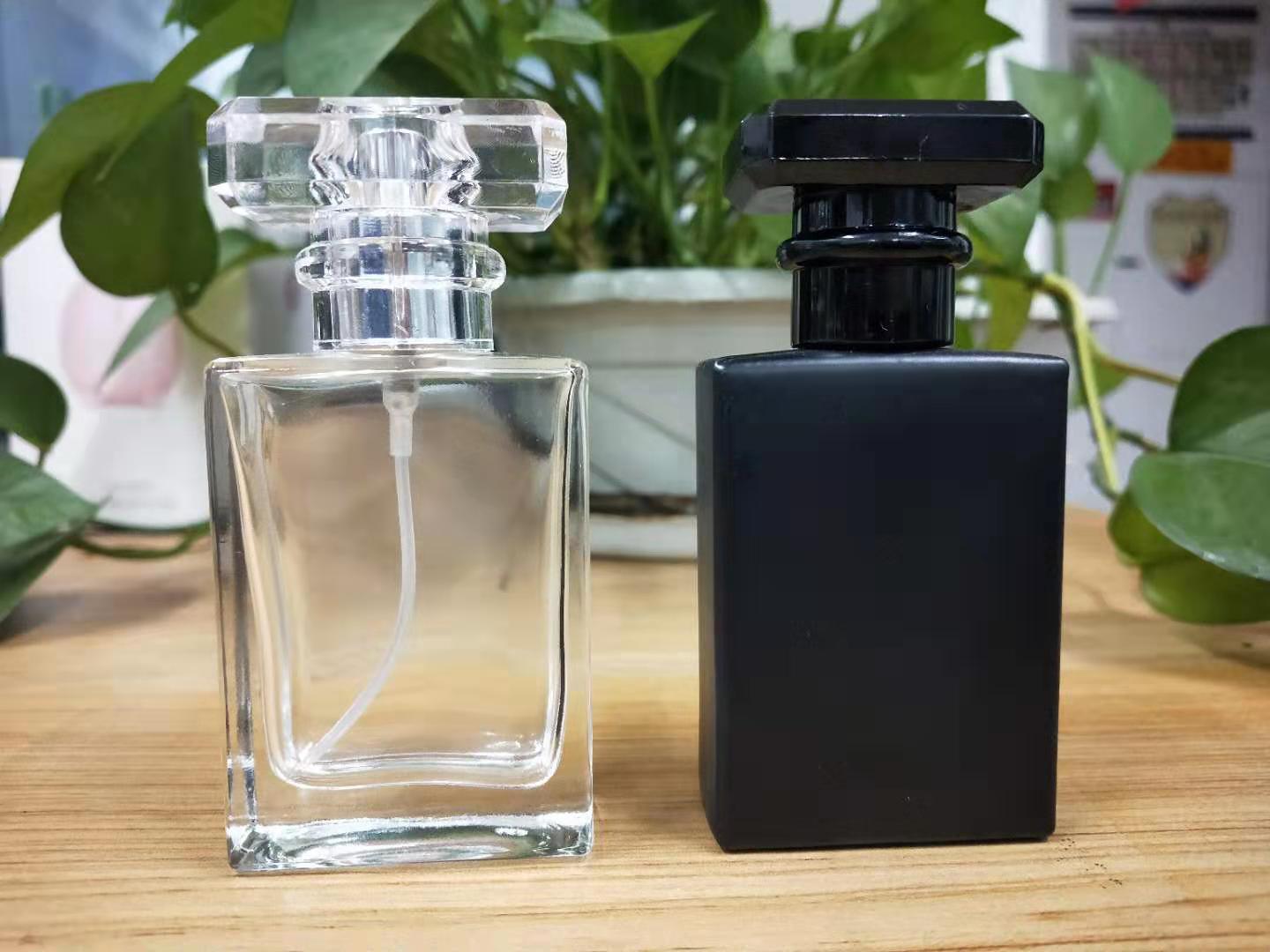 Empty Spray Bottle Perfume 50 ml 100ml Manufacturers Glass Bottle For Perfume