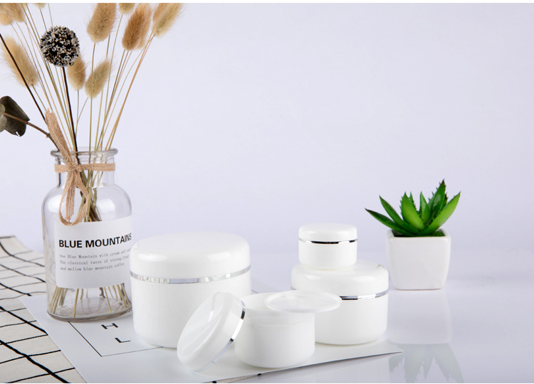 Empty White Silver Edge Portable Refillable Plastic Cosmetic Lotion Cream Jar Makeup Face Container