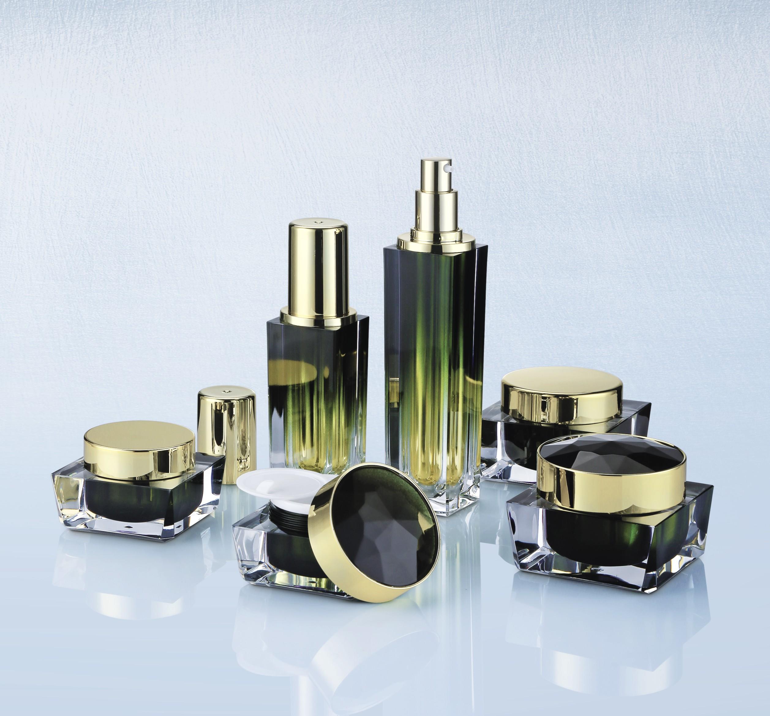 Empty beautiful acrylic bottle set for cosmetic square paaging cosmetic jars