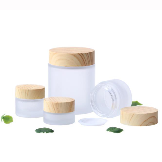Empty cosmetic 100g frosted square cream glass jar with bamboo lid