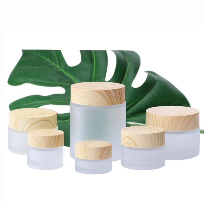 Empty cosmetic 100g frosted square cream glass jar with bamboo lid