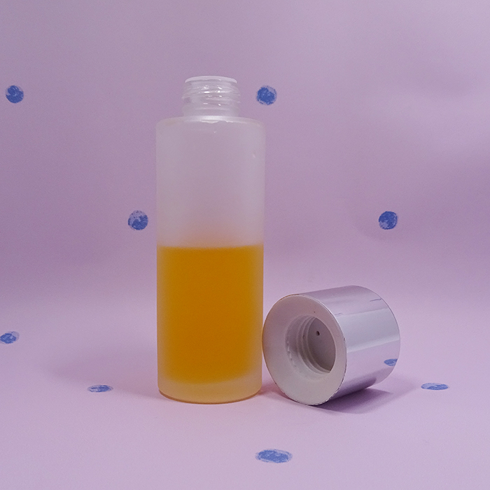 Empty cylinder 100ml clear frosted cosmetic toner bottle for lotion packaging