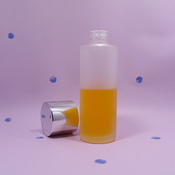 Empty cylinder 100ml clear frosted cosmetic toner bottle for lotion packaging