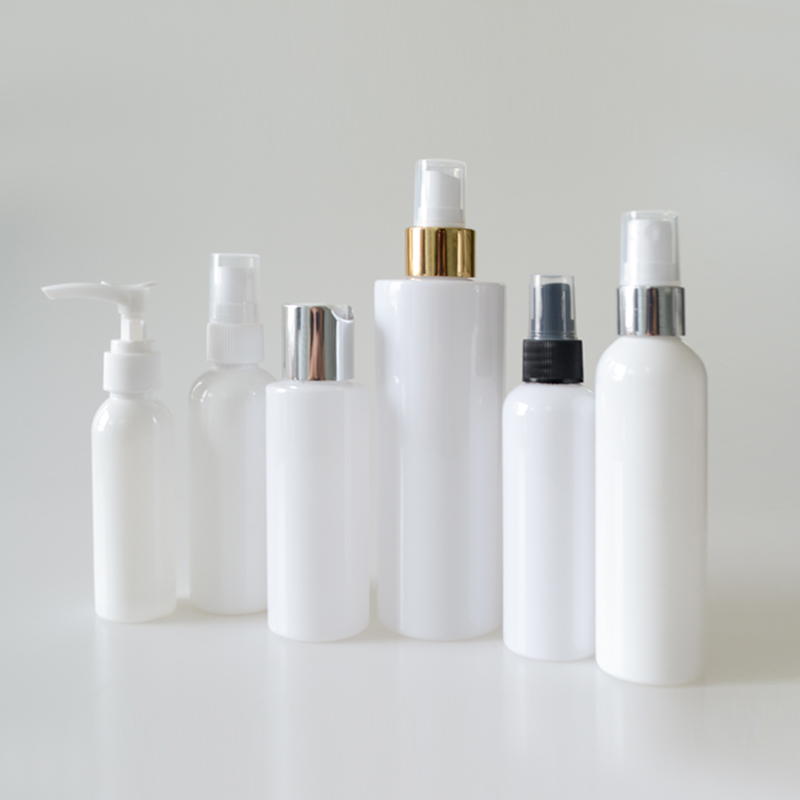 Empty fine mist PET 30ml 50ml 100ml 120ml 150ml 200ml 250ml 500ml amber white clear plastic spray bottle for cosmetic packaging