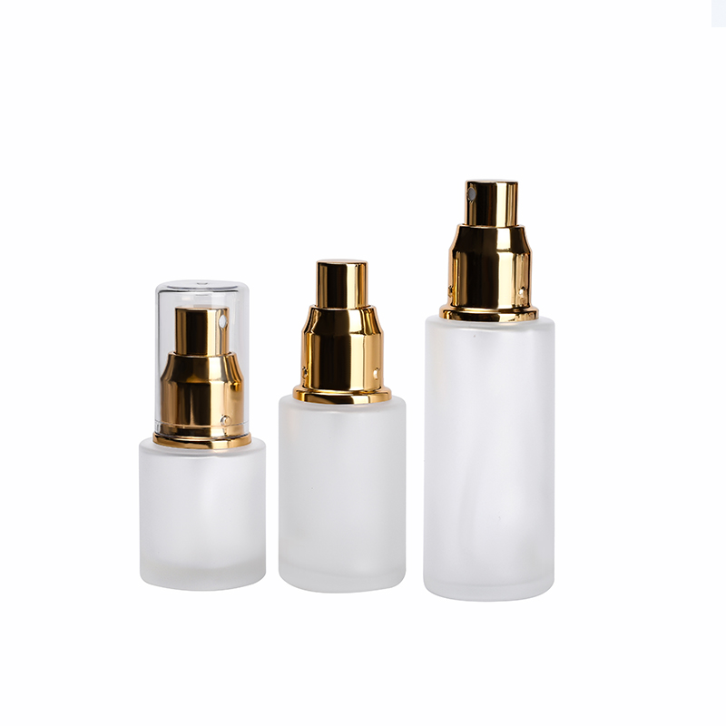 Empty flat shoulder 20ml 30ml 40ml 50ml 60ml 80ml 100ml 120ml frosted clear glass bottle with aluminum pump sprayer