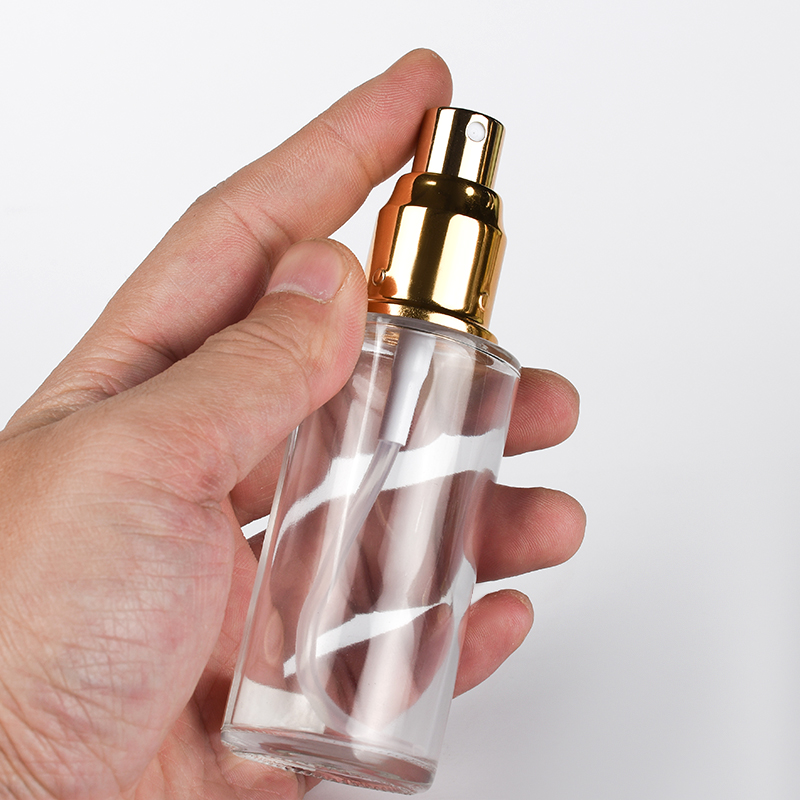 Empty flat shoulder 20ml 30ml 40ml 50ml 60ml 80ml 100ml 120ml frosted clear glass bottle with aluminum pump sprayer