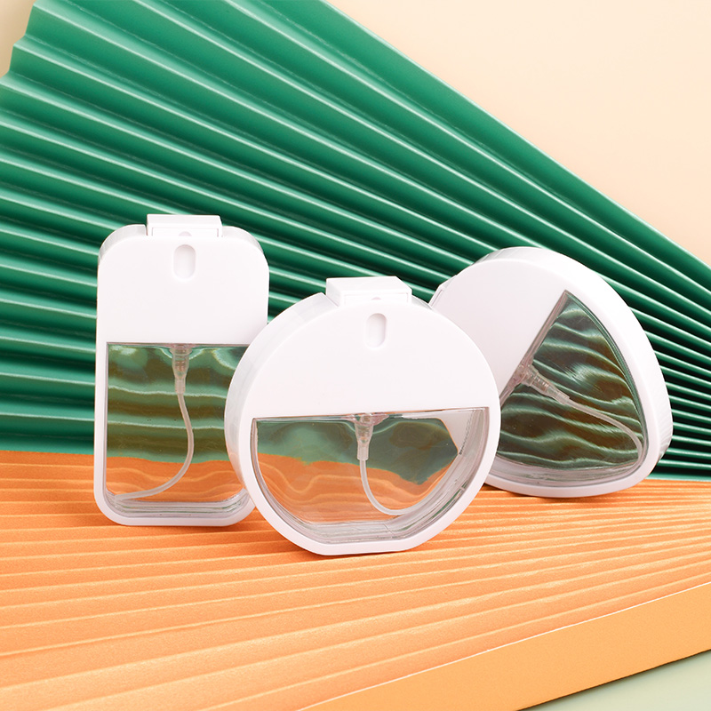 Empty pp plastic bottle 30ml 40ml clear white perfume spray bottle with pump sprayer