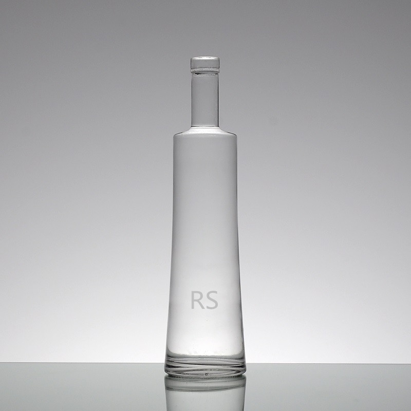 Empty transparent 700ml cork top clear vodka glass bottle 1L spirit glass wine bottles for liquor wholesale