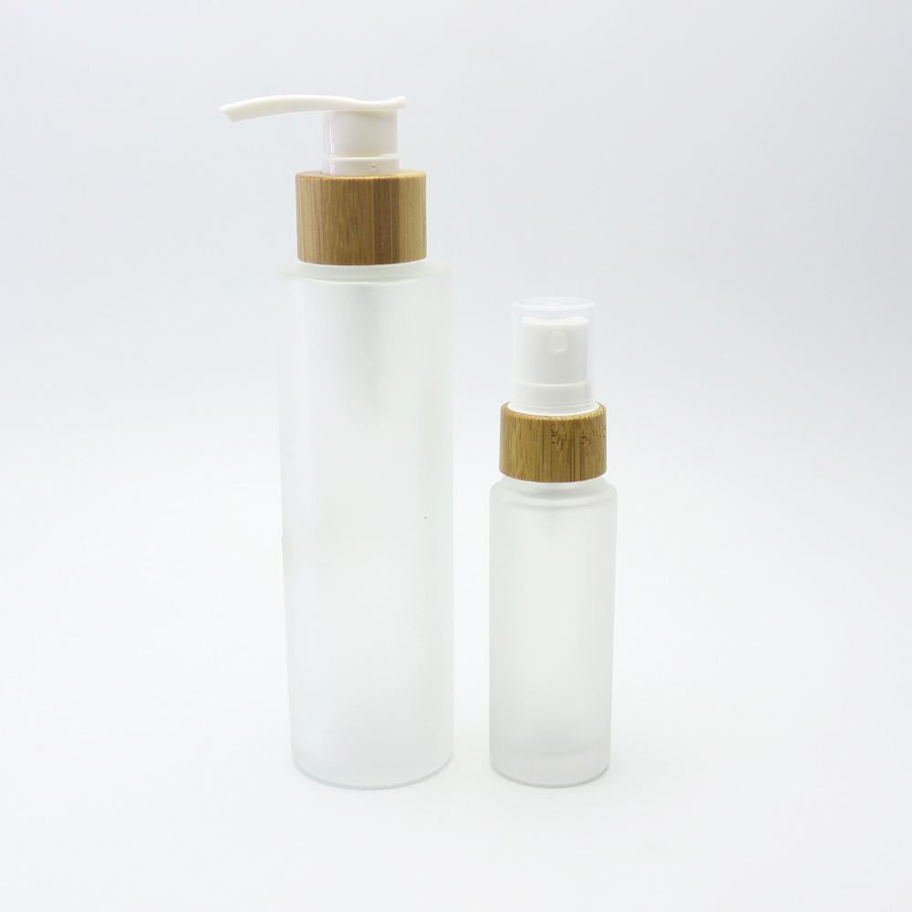 Empty wholesale clear frosted cosmetic bamboo packaging cream jar and bamboo lotion pump bottle roll on bottle BGJ-888S