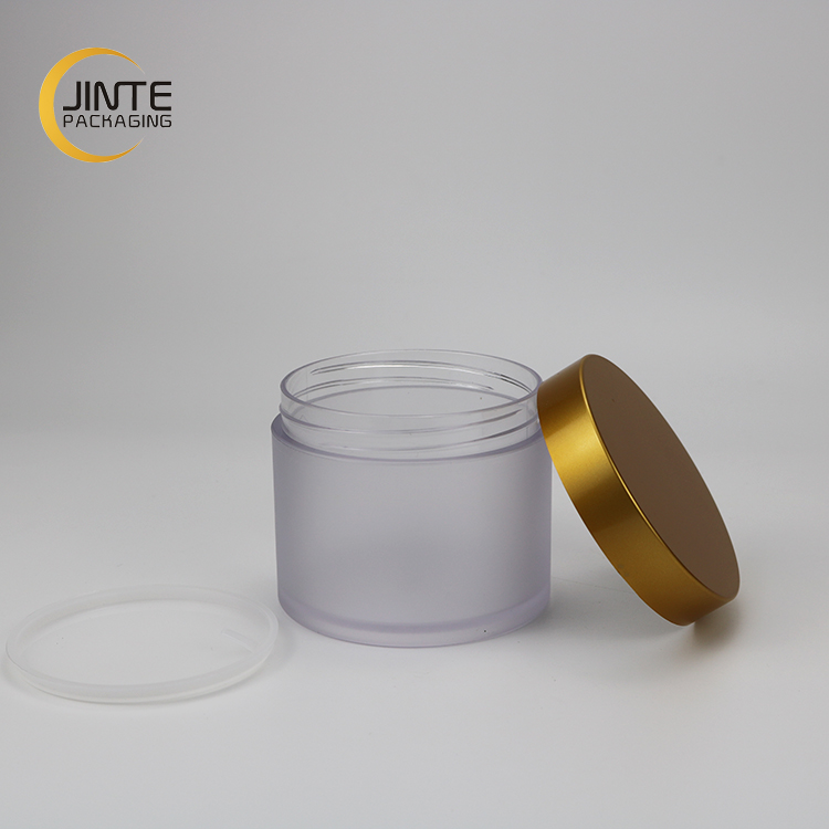 Environment friendly Empty cosmetic pot with painted gold cap silver cap clear jar packaging