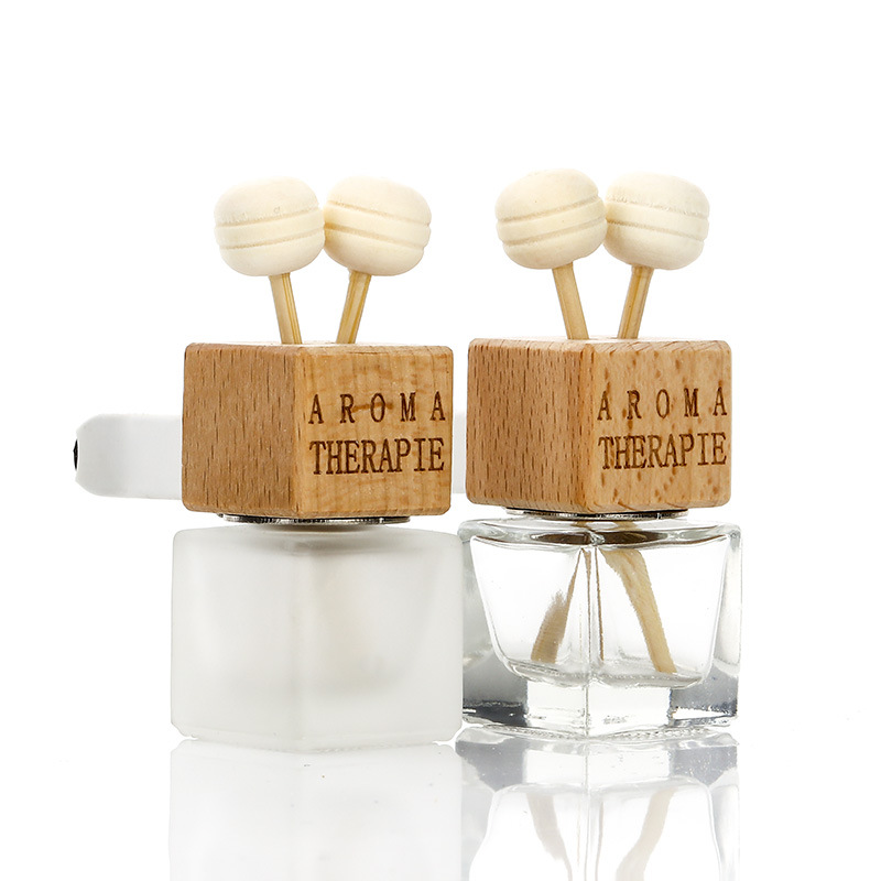 Essential Oils Air Freshener Auto Ornament Car-styling High Quality Perfume Storage Bottle Car Perfume Bottle