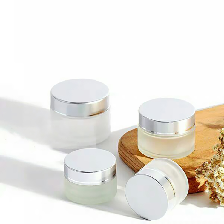 European Quality Delicate Appearance Jar Cream