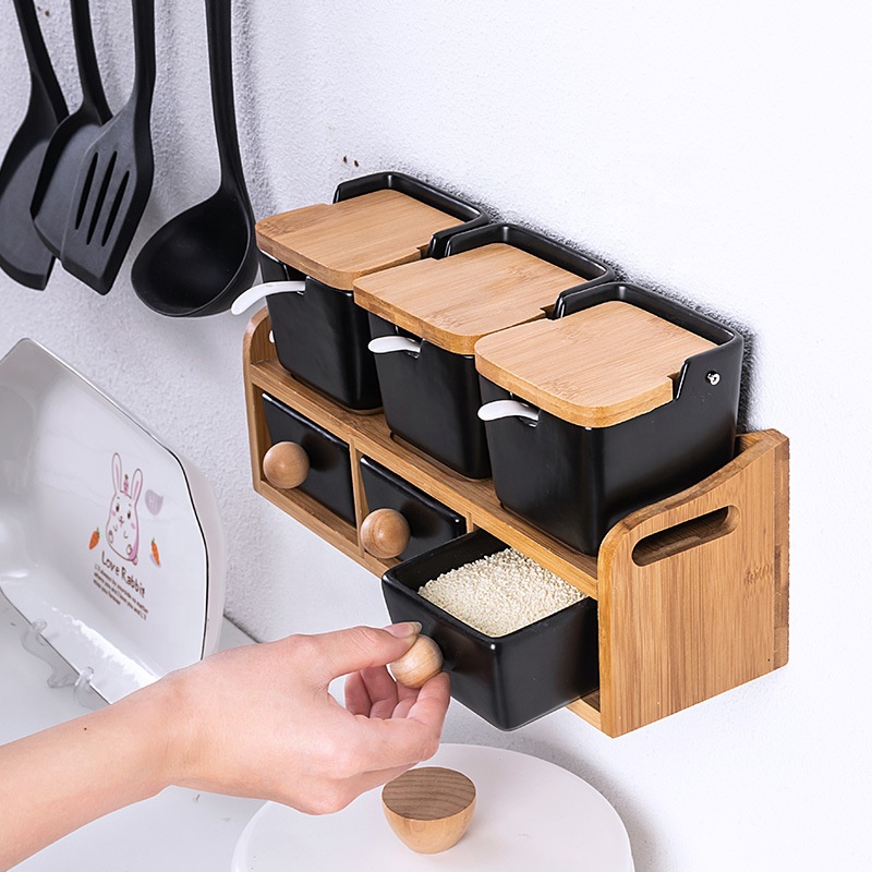 European-style ceramic seasoning pot set creative bamboo lid seasoning pot kitchen seasoning bottle oil and salt pot combination