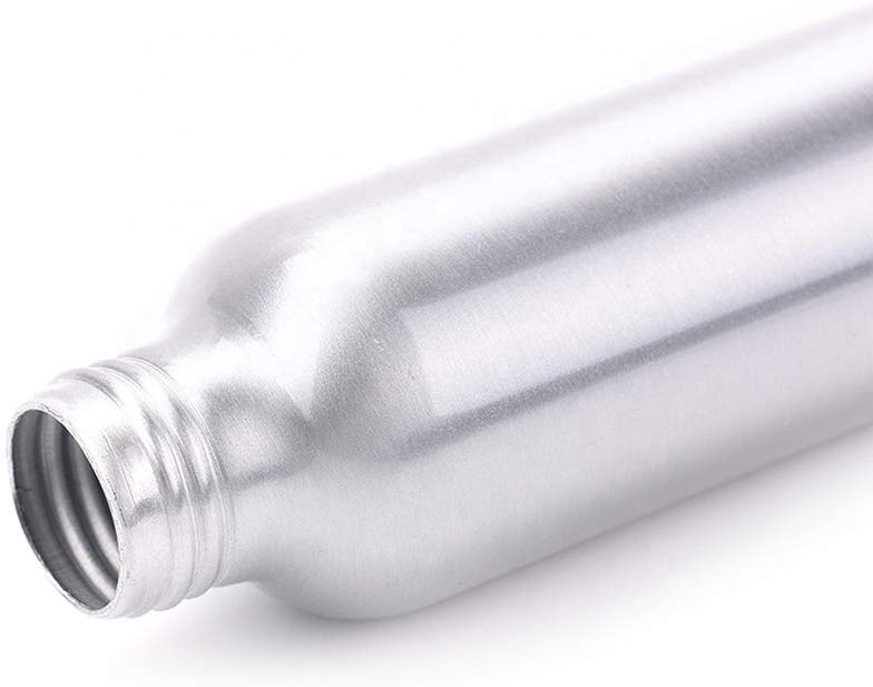 Everich Aluminum 250 ml travel Spray pump kit Refillable Empty sub Bottles for Essential Oils