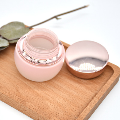 Excellent quality latest glass cosmetic bottle set pink glass cosmetic bottle and jar cosmetics cream glass bottles and jars