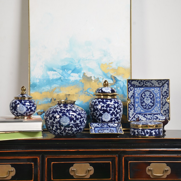 Exquisite fashion home decorating canister ceramic jar