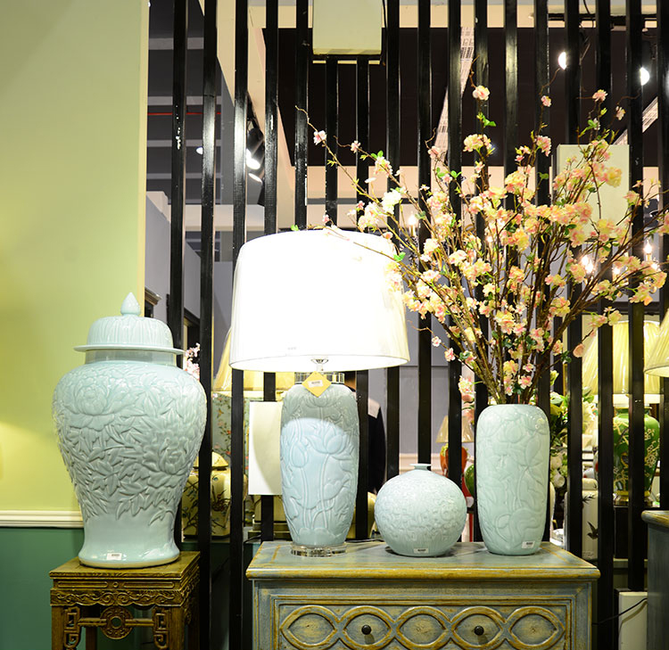 Exquisite relief blue decorative pot chinese ceramic ginger jar for sale