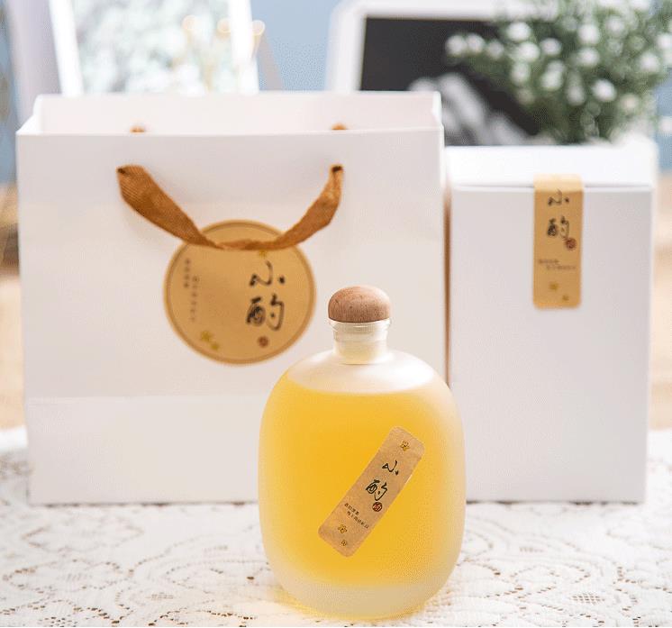 FAST delivery Fat round frost wine glass bottle 500ml 16 oz glass bottles for beverages with wood cork stopper