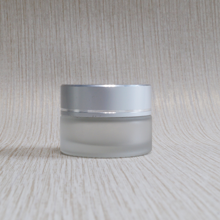 Facial cream container 50ml clear frosted glass jars wholesale with silver lid