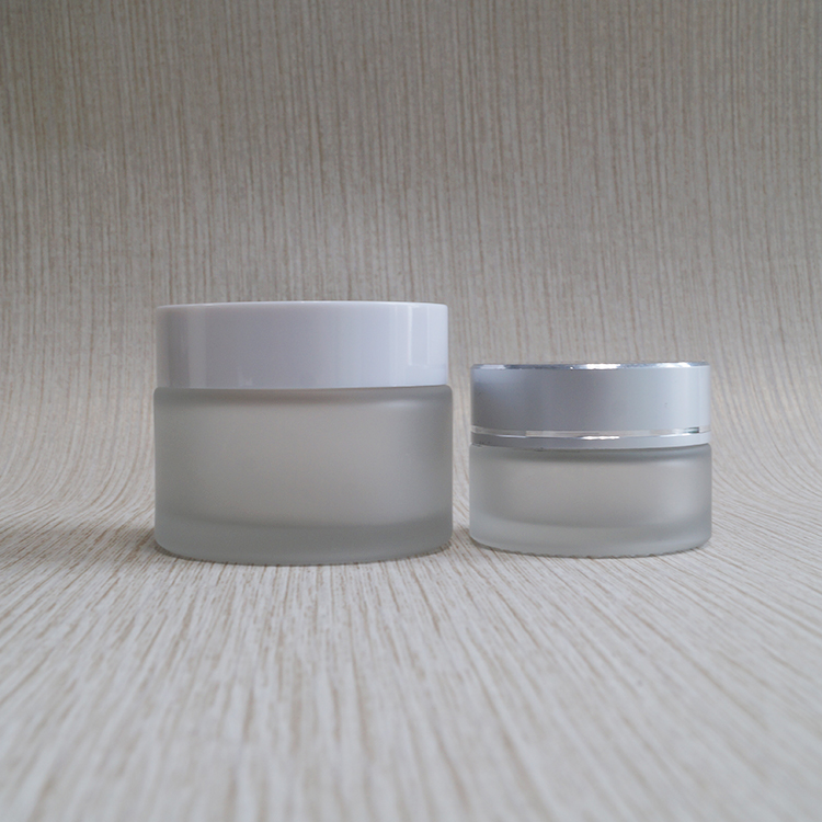Facial cream container 50ml clear frosted glass jars wholesale with silver lid