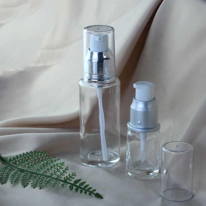 Factory 10ml 30ml 50ml 60ml 80ml 100ml clear flat cylinder glass serum bottle with cream pump (EPG09)