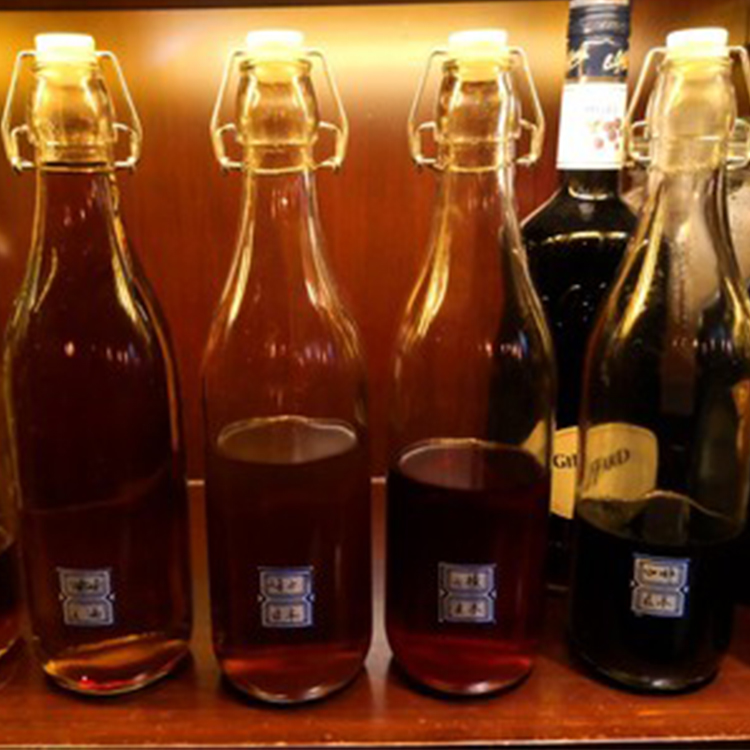 Factory Cheap Big Capacity Clear Glass Swing Flip Top Bottles 500ml 750ml 1000ml for Oil and Vinegar