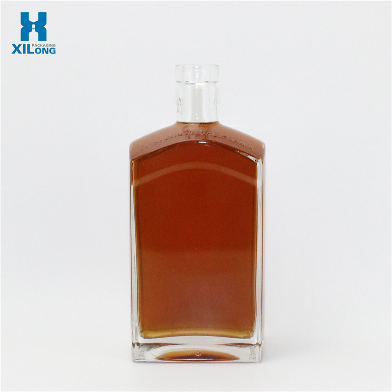 Factory Cheap Price Clear Super Flint 750Ml Vodka Whisky Glass Liquor Bottle With Cork