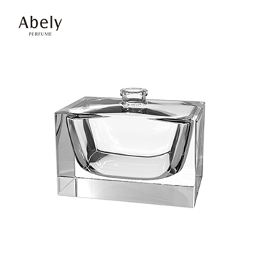 Factory Custom Design High-end Empty Square Fragrance Bottles Pump Spray Perfume Glass Bottle 60ml 100ml Perfume Packaging
