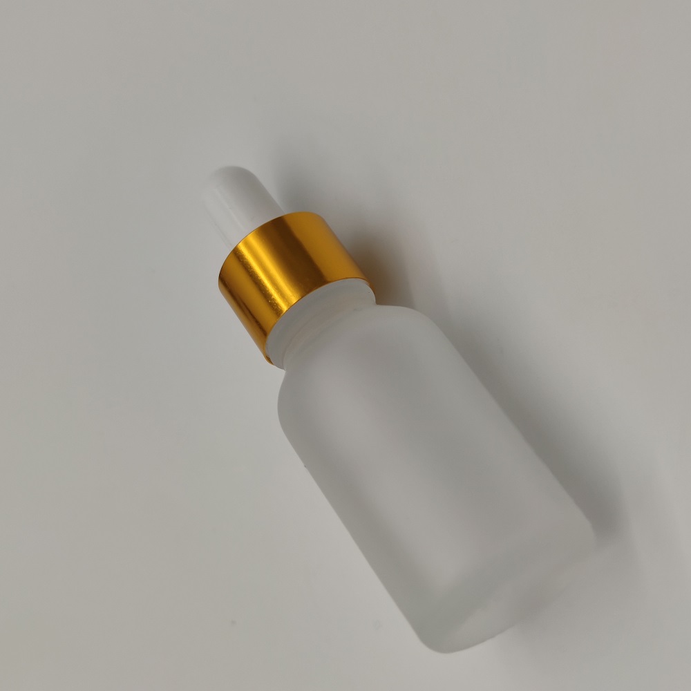 Factory Direction Personal Care Essential Oil Bottle Liquid Clear Frosted black glass bottles with childproof dropper