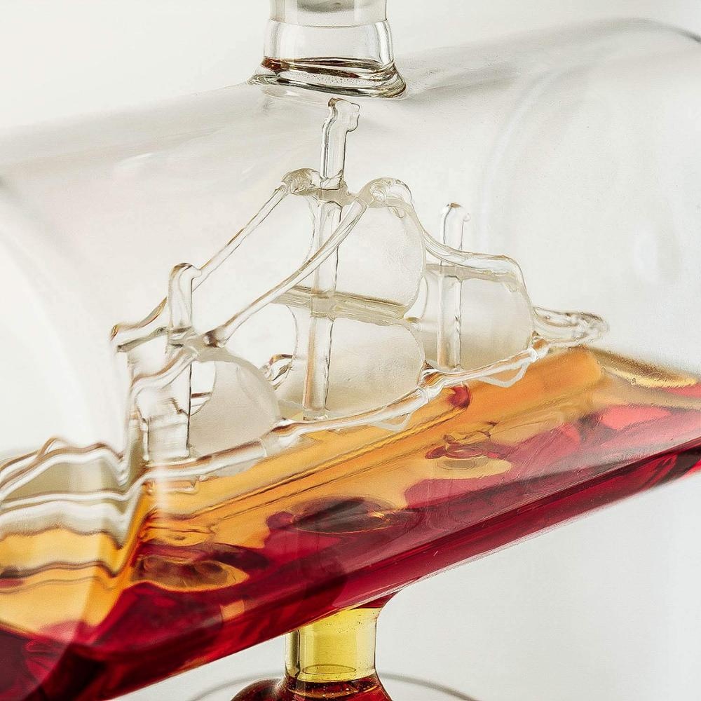 Factory Directly 1000ml Whiskey Decanter Ship Set With 4 Glasses