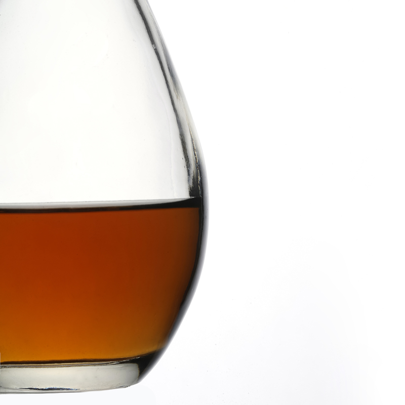 Factory Direst Sale High Quality Flint Round Cork Customize 500ml Glass Liquor Bottle