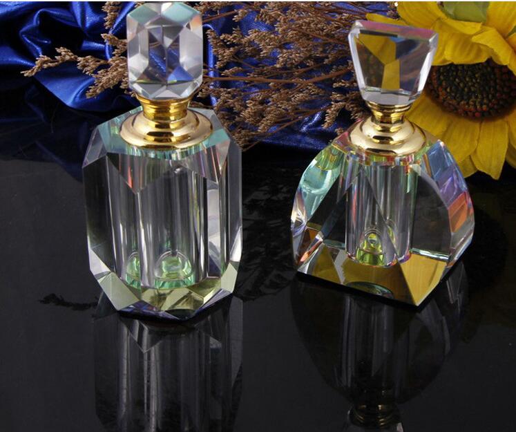 Factory OEM customized 15ml 30ml 50ml square shaped perfume bottle with spray