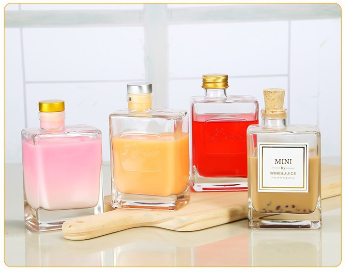 Factory Popular 280Ml Milk Tea Bottle With Cork Beverage Bottle Juice Containers For Bar