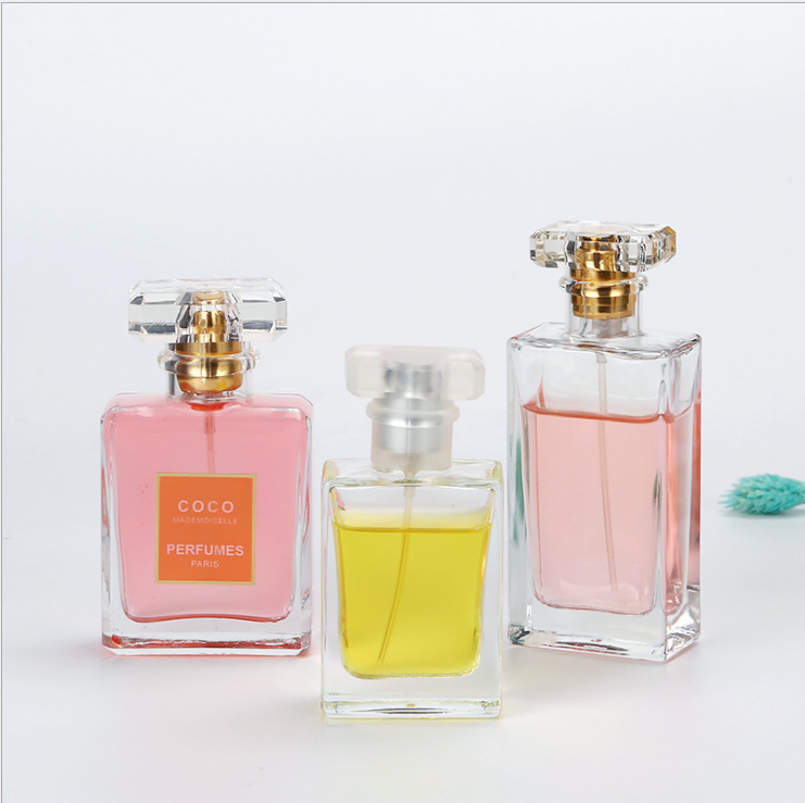 Factory Price 30ml 50ml 100ml Black/clear empty perfume glass bottle 50ml Essential Oil Bottle Spray Packing